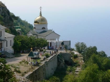 Парковку у Свято-Георгиевского монастыря в Севастополе откроют через две недели
