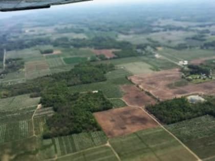 Проживающим в восточной части Крыма участникам СВО выдали документы на землю