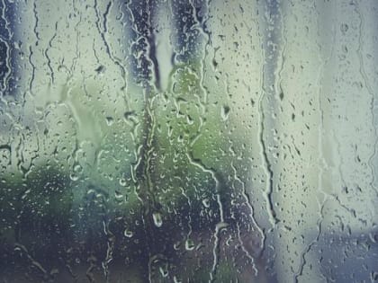 В Крыму двое суток будет бушевать опасный штормовой ветер