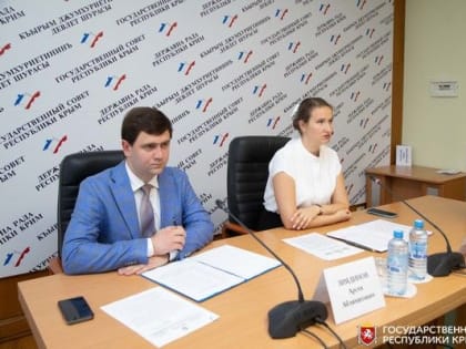 В Госсовете Крыма обсудили организацию медпомощи и лекарственного обеспечения пациентов с редкими заболеваниями