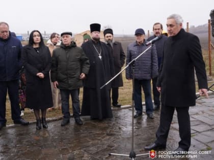 Траурные мероприятия в память о жертвах нацизма в Крыму