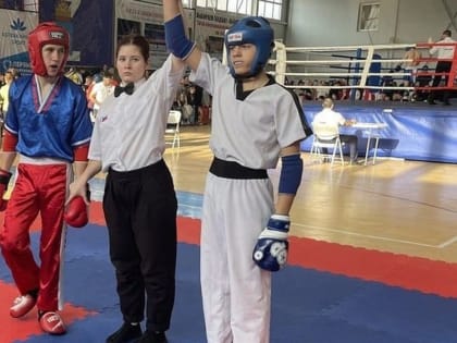 Симферопольские кикбоксеры завоевали 23 медали на первенстве Южного федерального округа