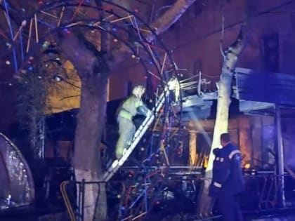 В Керчи на набережной дотла сгорело популярное кафе