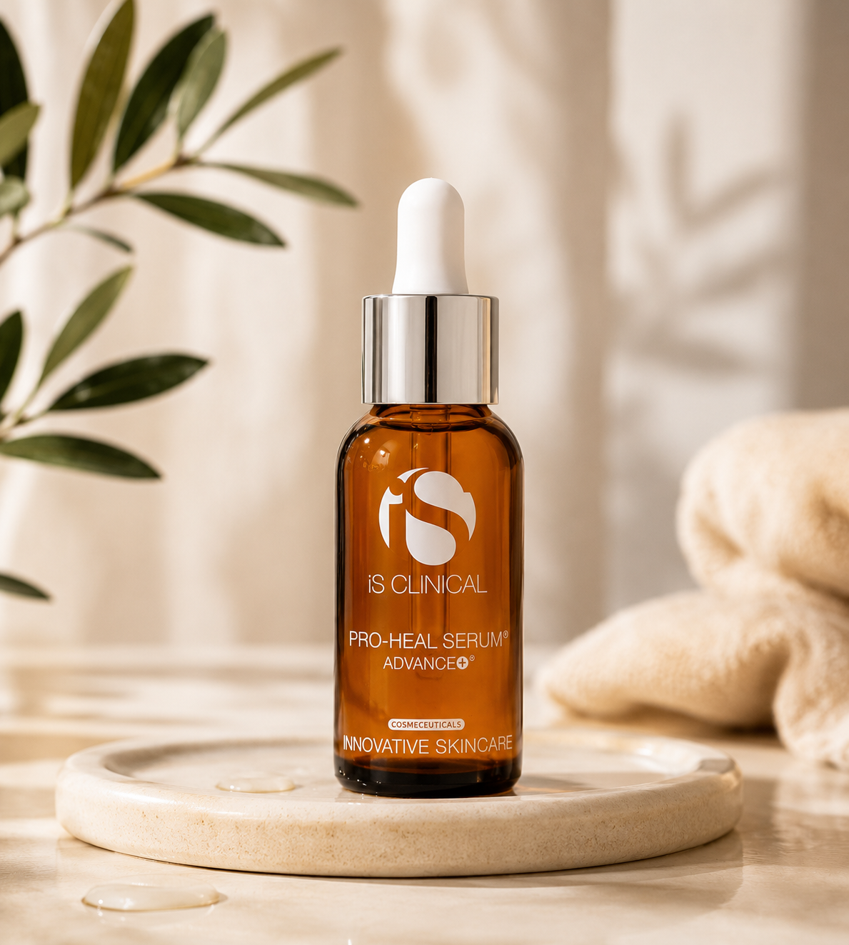 iS Clinical Pro-Heal Serum Advance+ — Vitamin C antioxidant serum for barrier repair