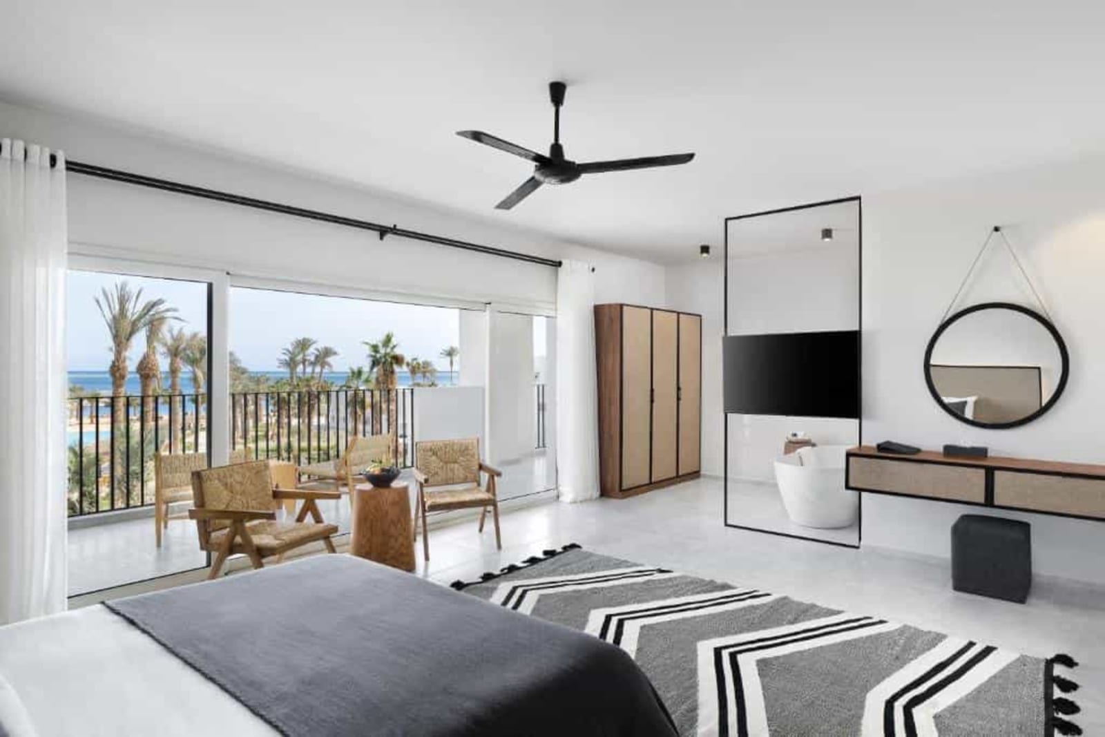 Serry Beach Resort Serry-Beach- Resort-Room egvrpy