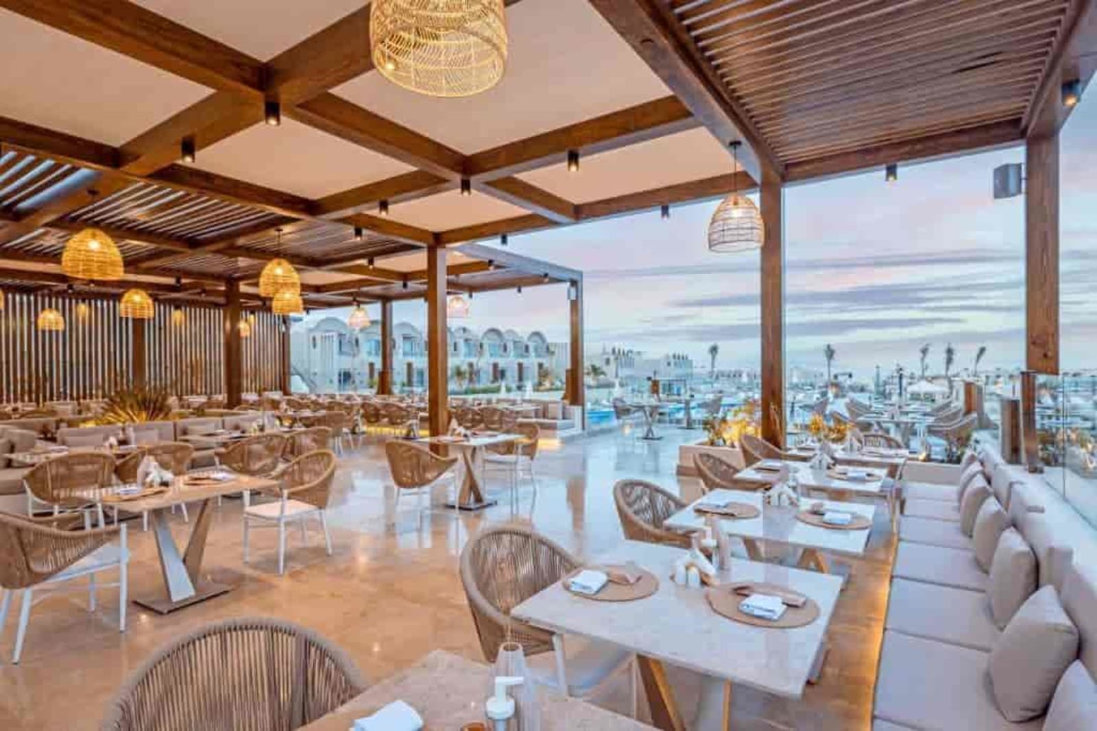 Sunrise Anjum Resort Sunrise-Anjum-Resort-restaurants zxebji