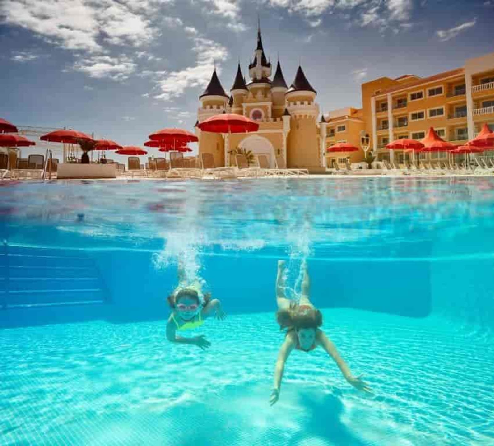 Bahia Principe Fantasia Tenerife – All Inclusive Bahia-Principe-Fantasia-Tenerife-All-Inclusive-Pools qa7b2z
