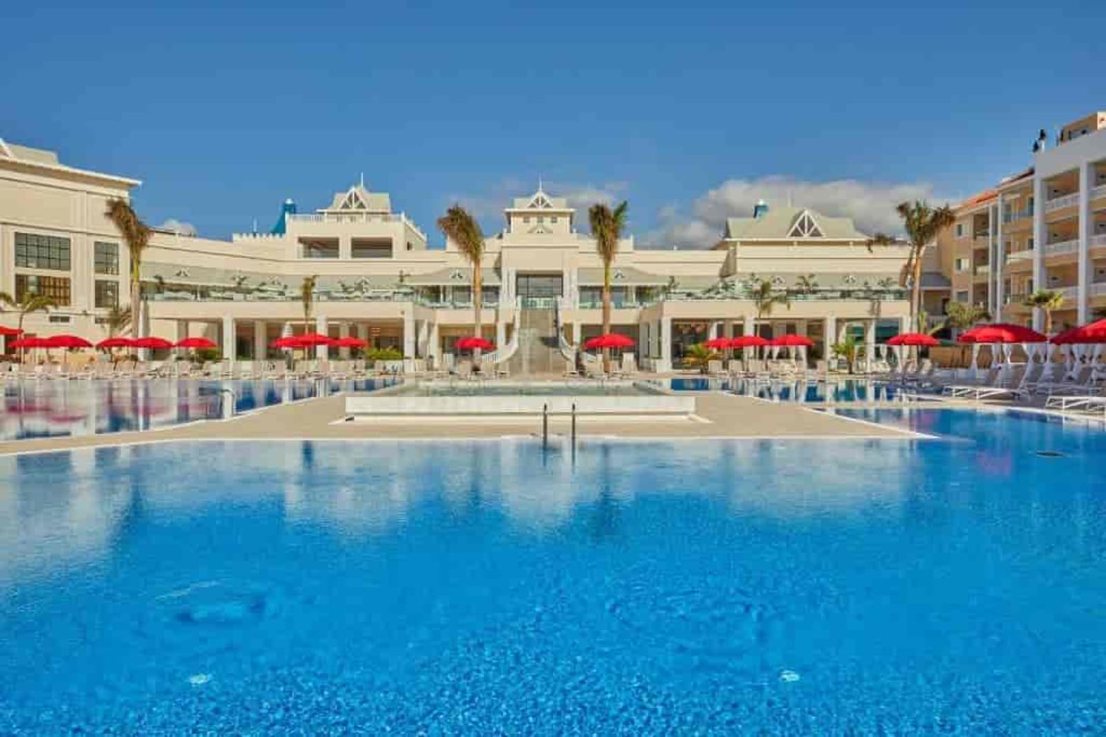 Bahia Principe Fantasia Tenerife – All Inclusive Bahia-Principe-Fantasia-Tenerife-All-Inclusive-Pools2 j8xizo
