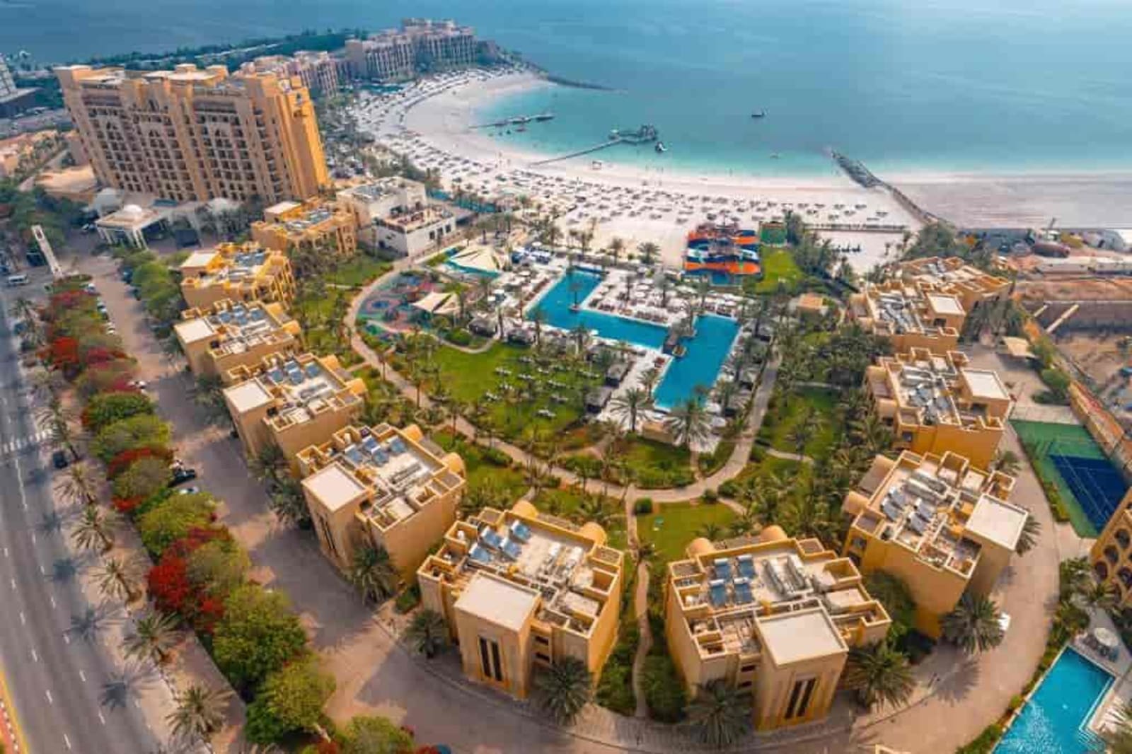 DoubleTree by Hilton Marjan Island DoubleTree-by-Hilton-Resort-Spa-Marjan-Island-Hotel ejvweq