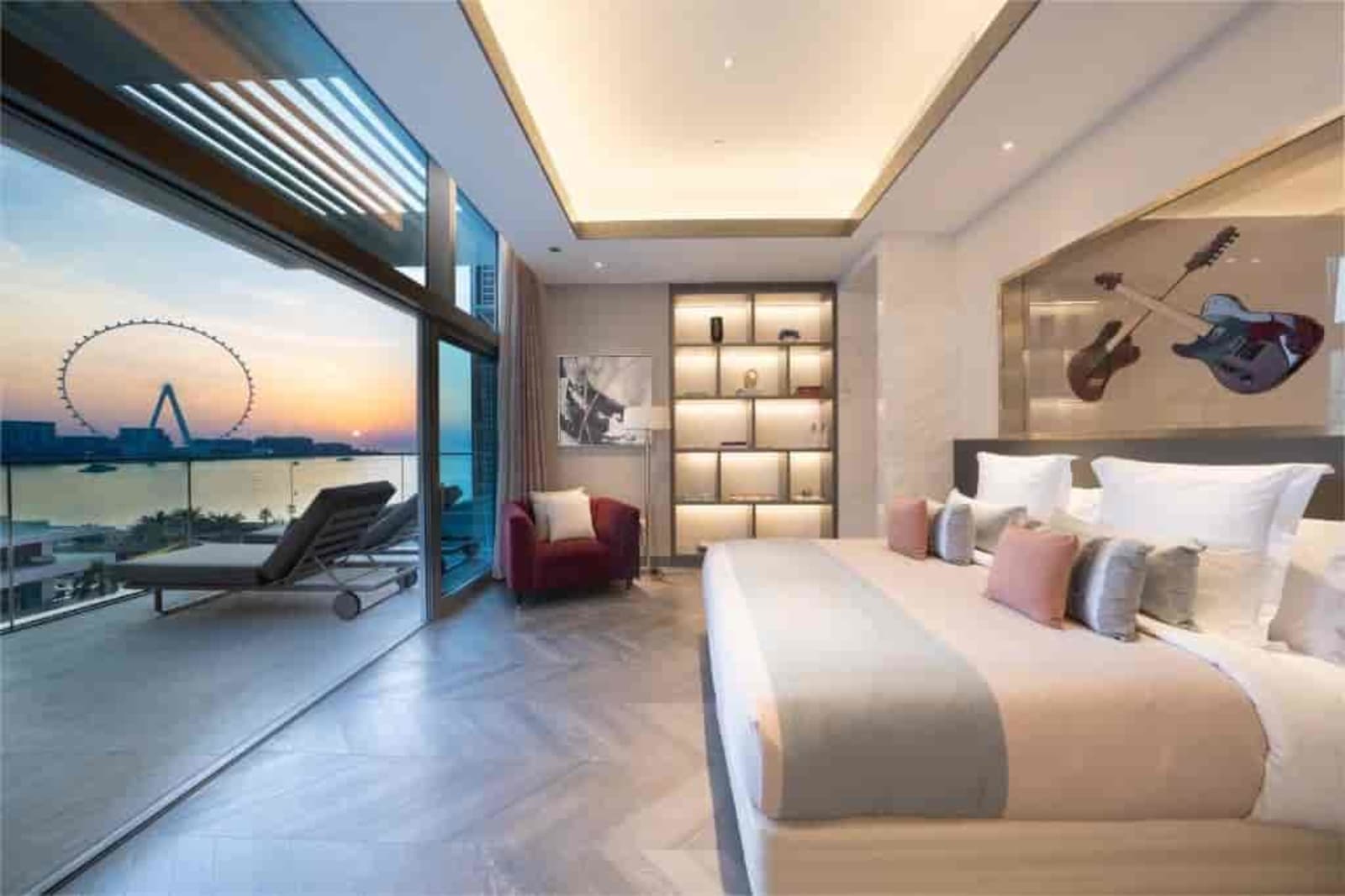 FIVE Luxe JBR Dubai FIVE-luxe-JBR-Room dq8zzz
