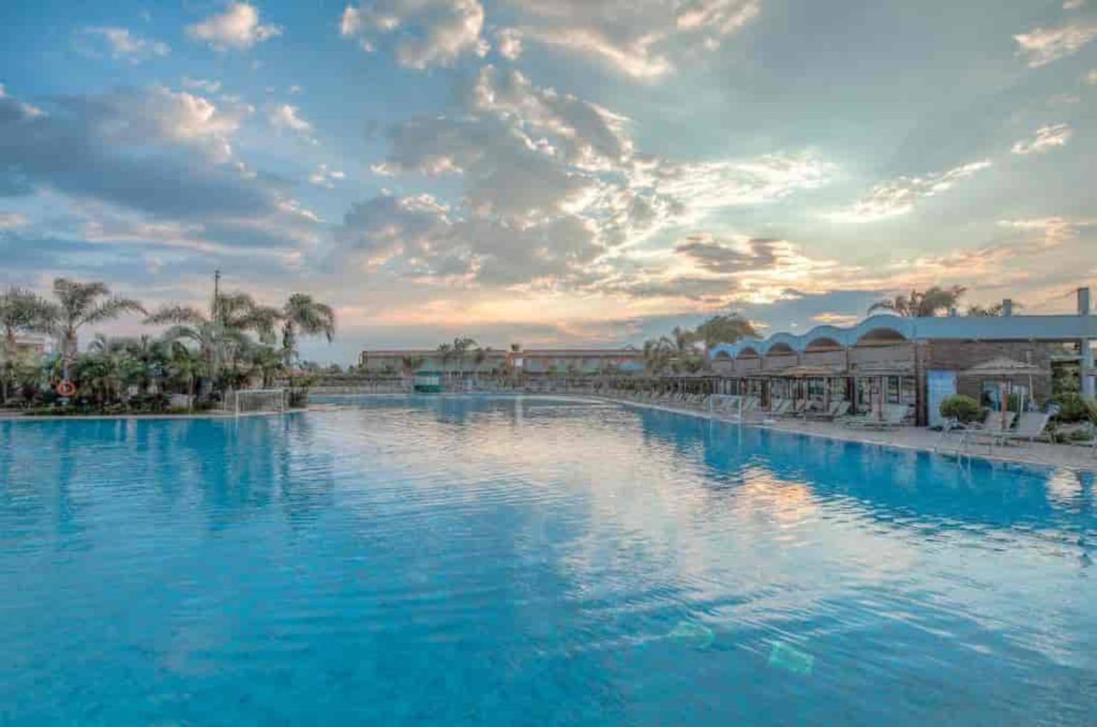 Blue Lagoon Resort – All Inclusive Blue-Lagoon-Resort-Beach gm optimized mru3ur