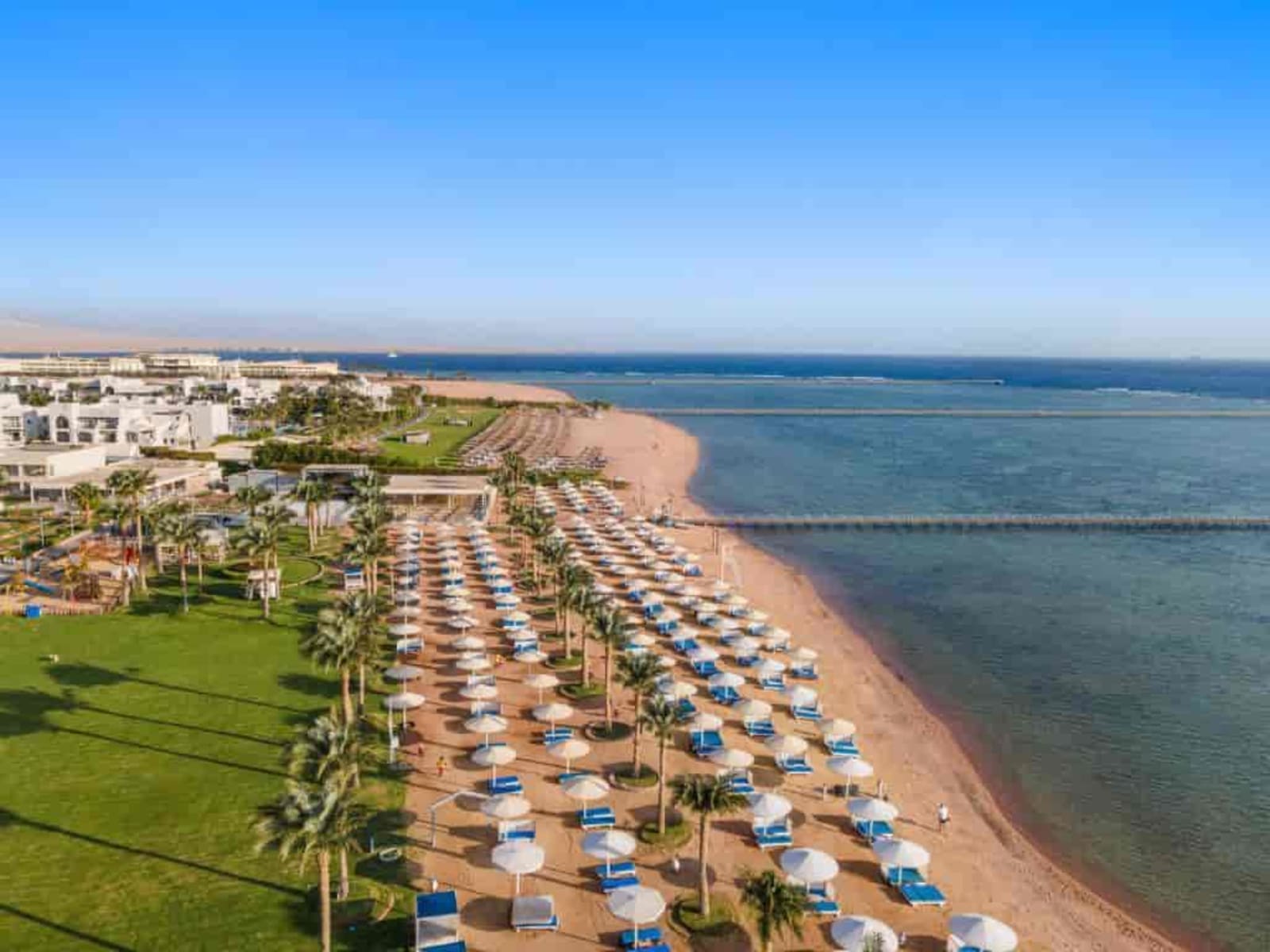Pickalbatros Royal Moderna Sharm “Aqua Park” Pickalbatros-Royal-Moderna-Sharm-Aqua-Park-Beach gm optimized dzxnu2