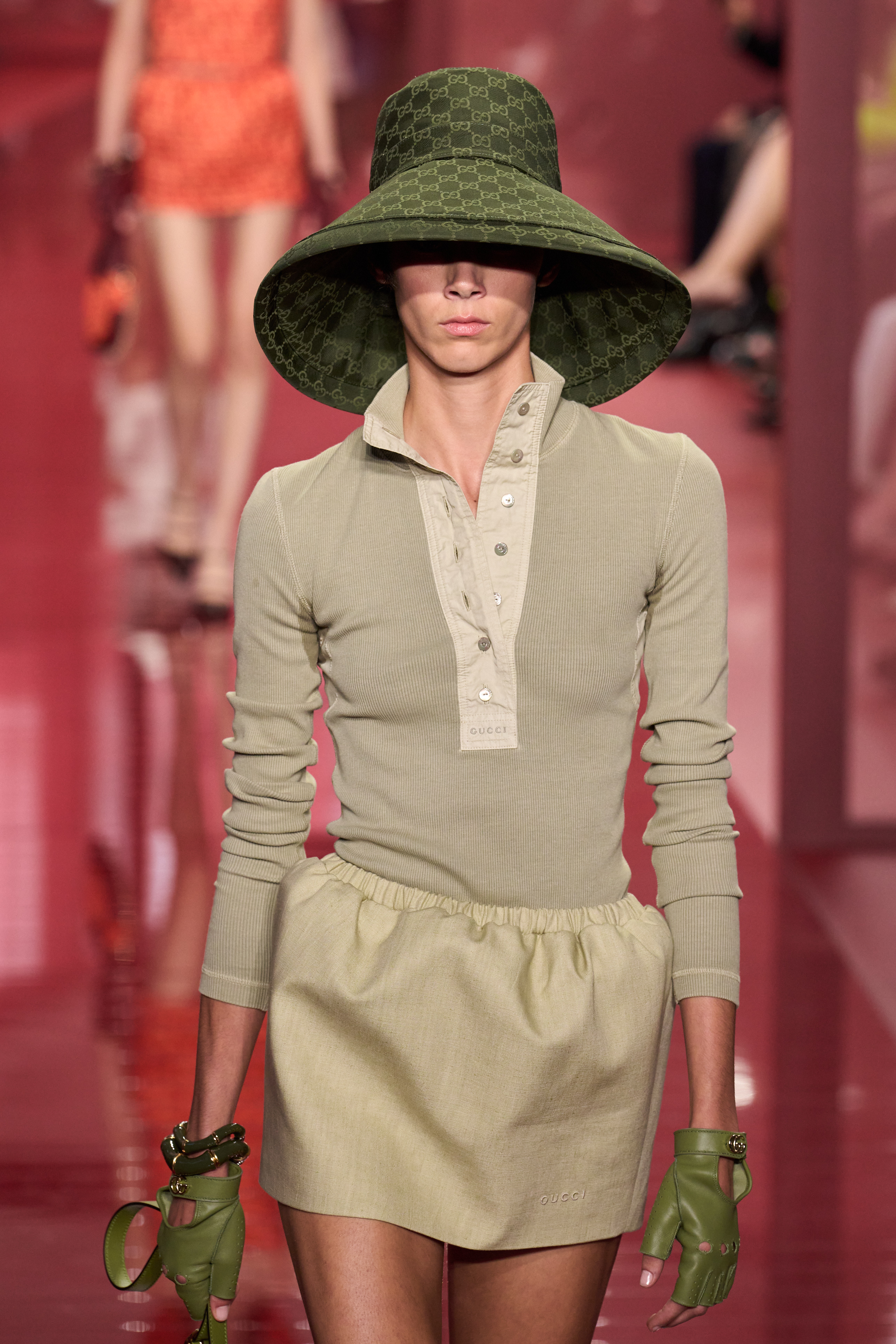 Gucci%20S25%20032a.jpeg