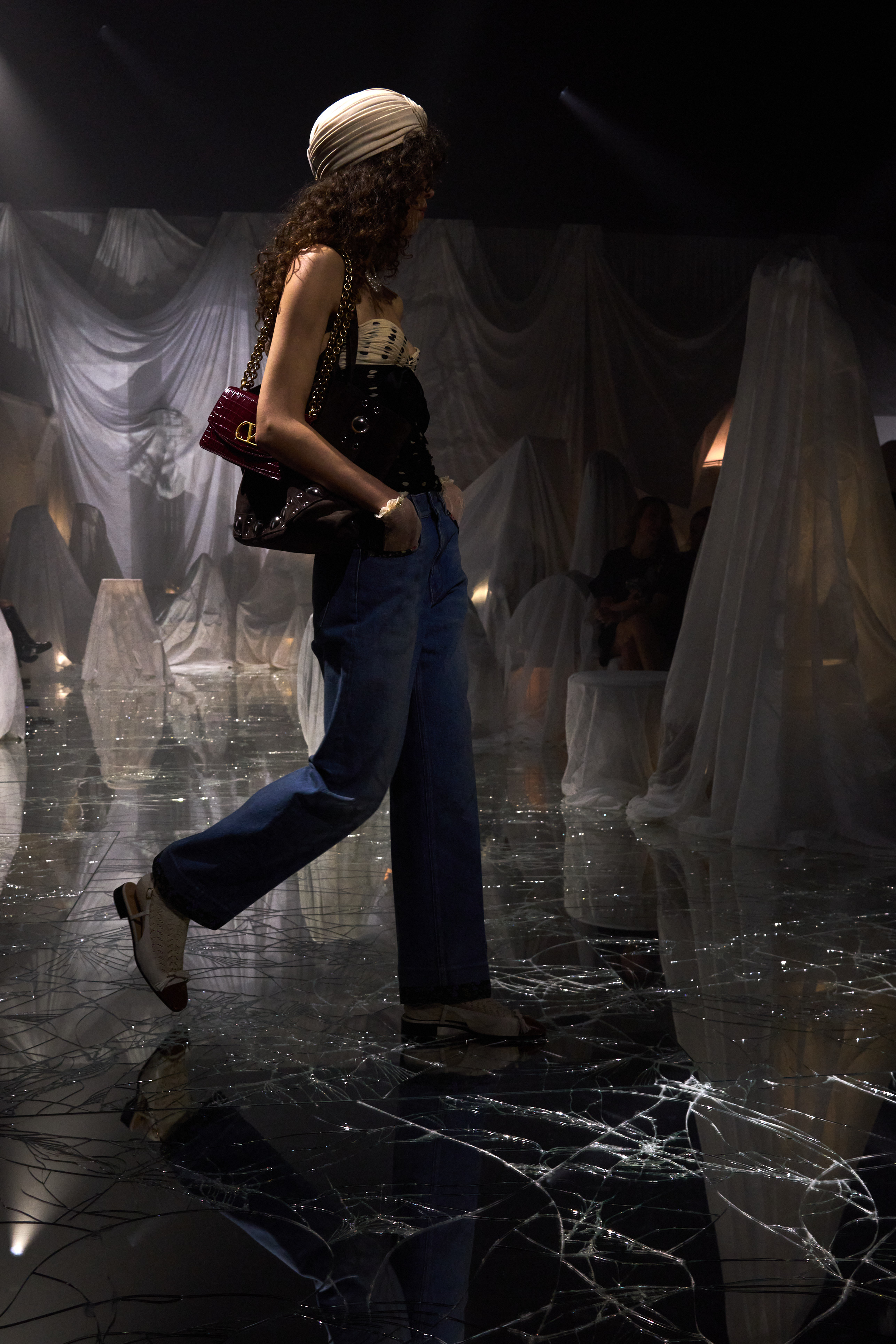 Valentino%20atm%20S25%20026.jpeg