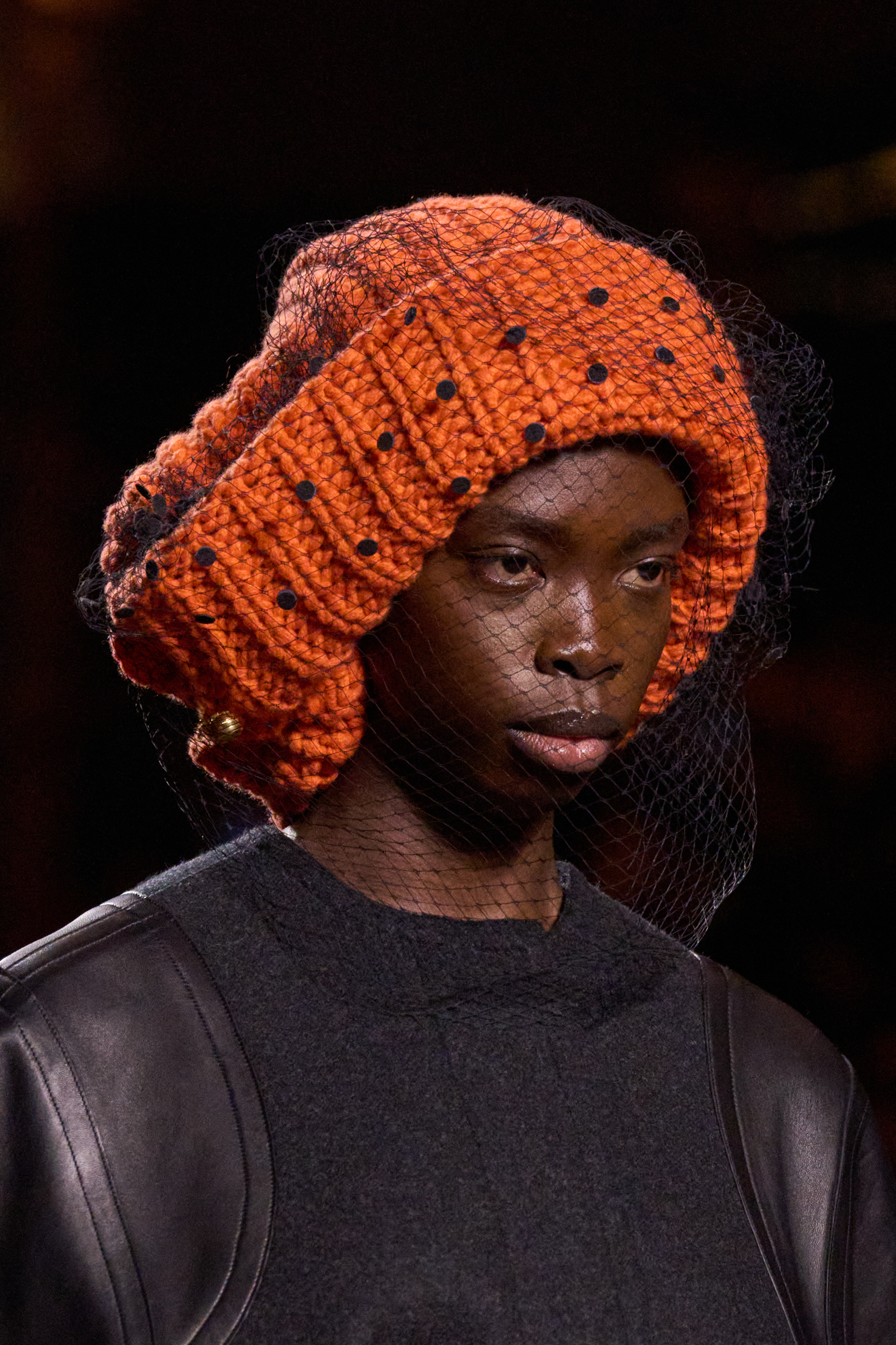 Fendi%20clp%20F25%20041.jpeg