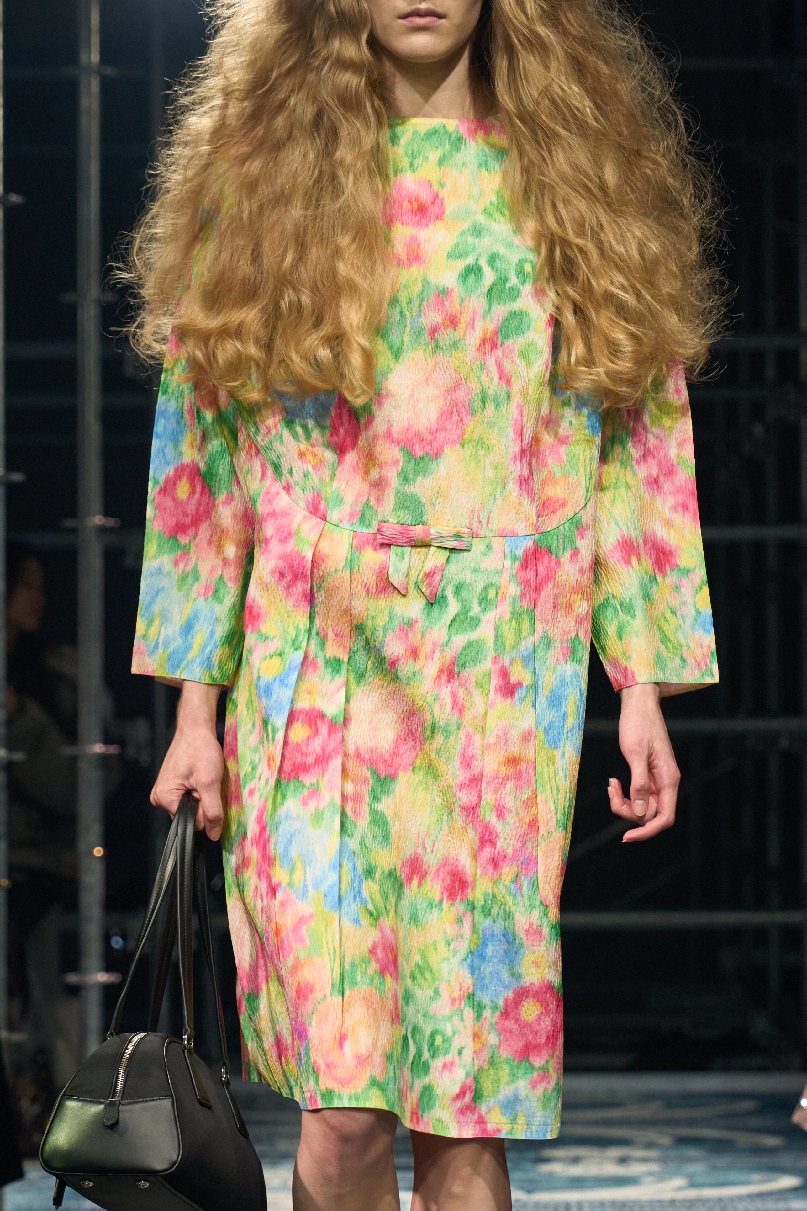 Prada%20clp%20F25%20048.jpeg
