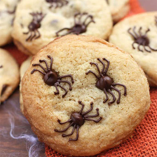 Scary Halloween cookies.