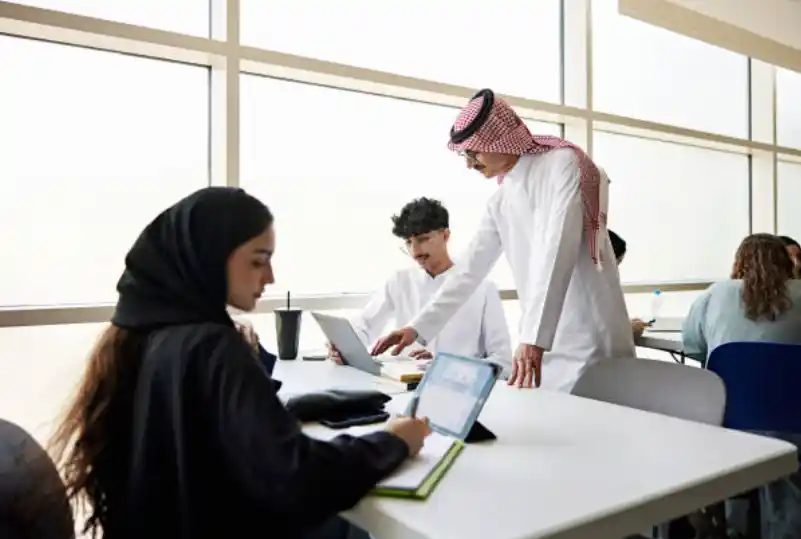 Arabic Speaking course illustration