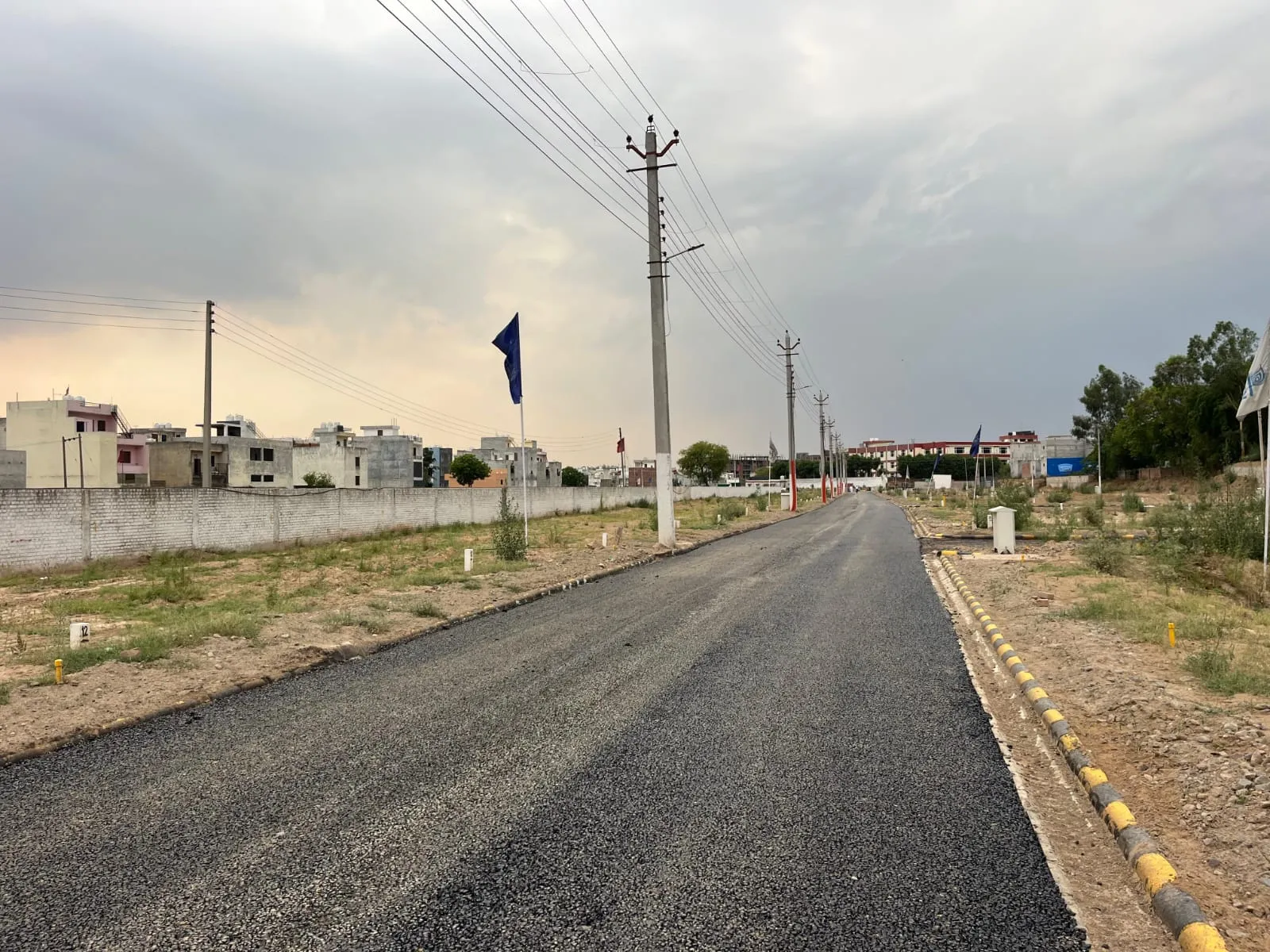 Plot for sale in Krishna homes Derabassi Mohali - Thumbnail 2 - 0BHK property in Dera Bassi