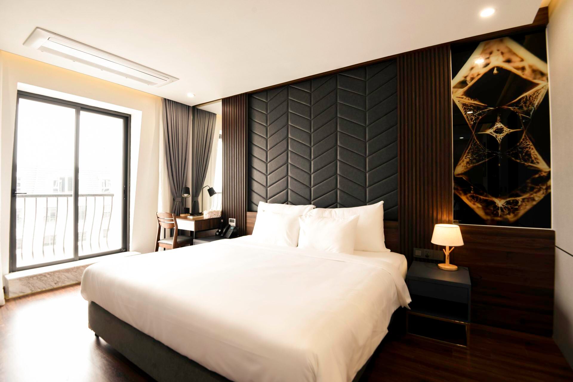 Suite 2 phòng ngủ nhìn ra thành phố