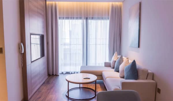 Executive 2-Bedroom City View 4