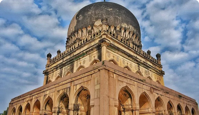 Qutb Shahi Tombs