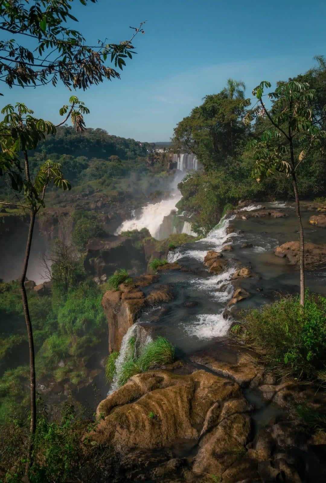 Explore Iguazu Falls - A Natural Wonder in Argentina and Brazil
