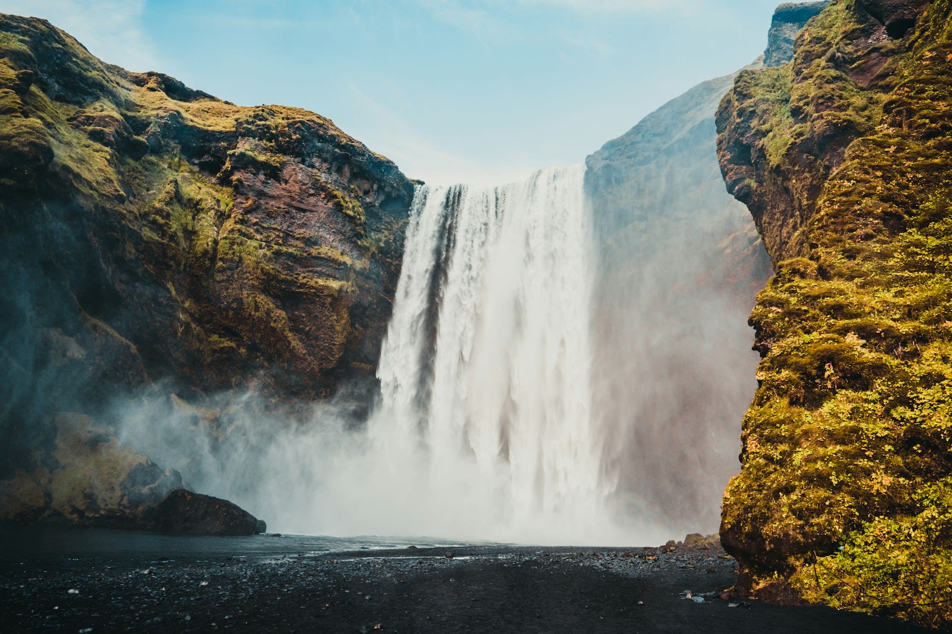 Þingvallavatn lake at the edge of the continental rift zone in Iceland's Golden Circle