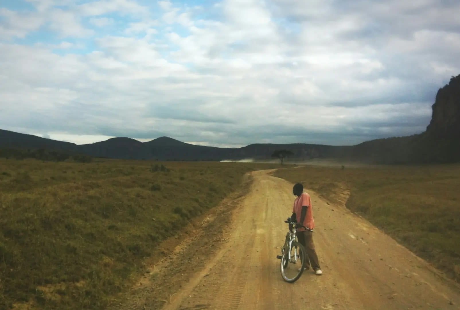 Discover Hell’s Gate National Park 