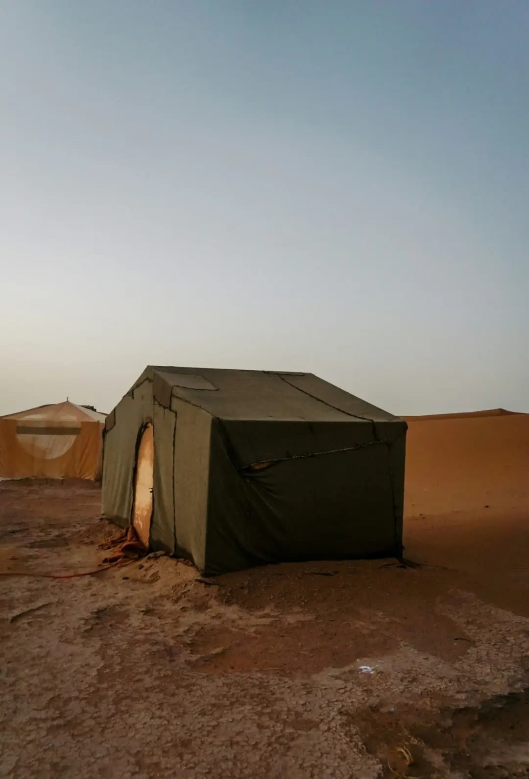 camping in the Sahara desert