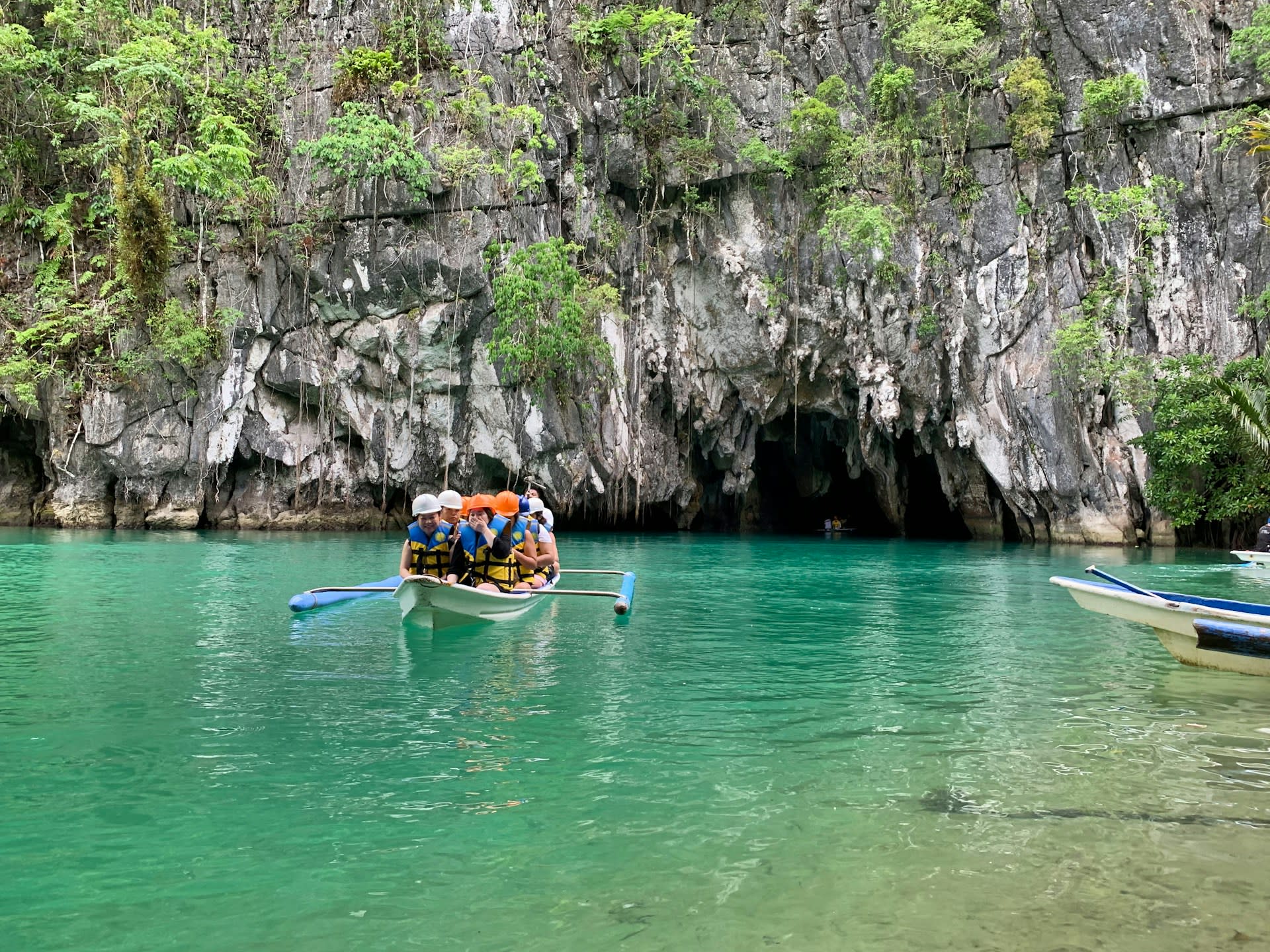 Puerto Princesa underground river entrance