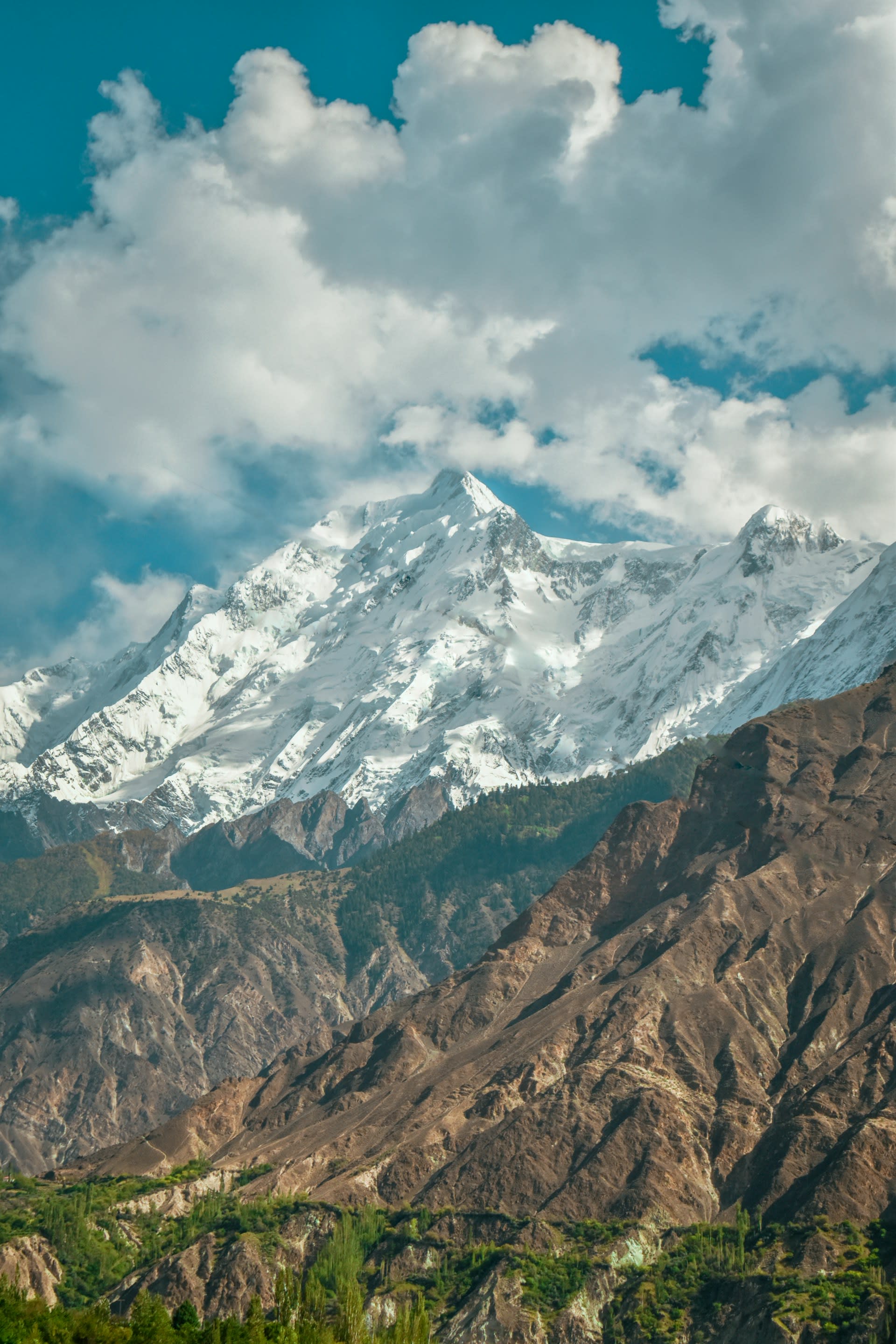 Ancient Baltit Fort perched above the Hunza Valley with mountain backdrop, Pakistan