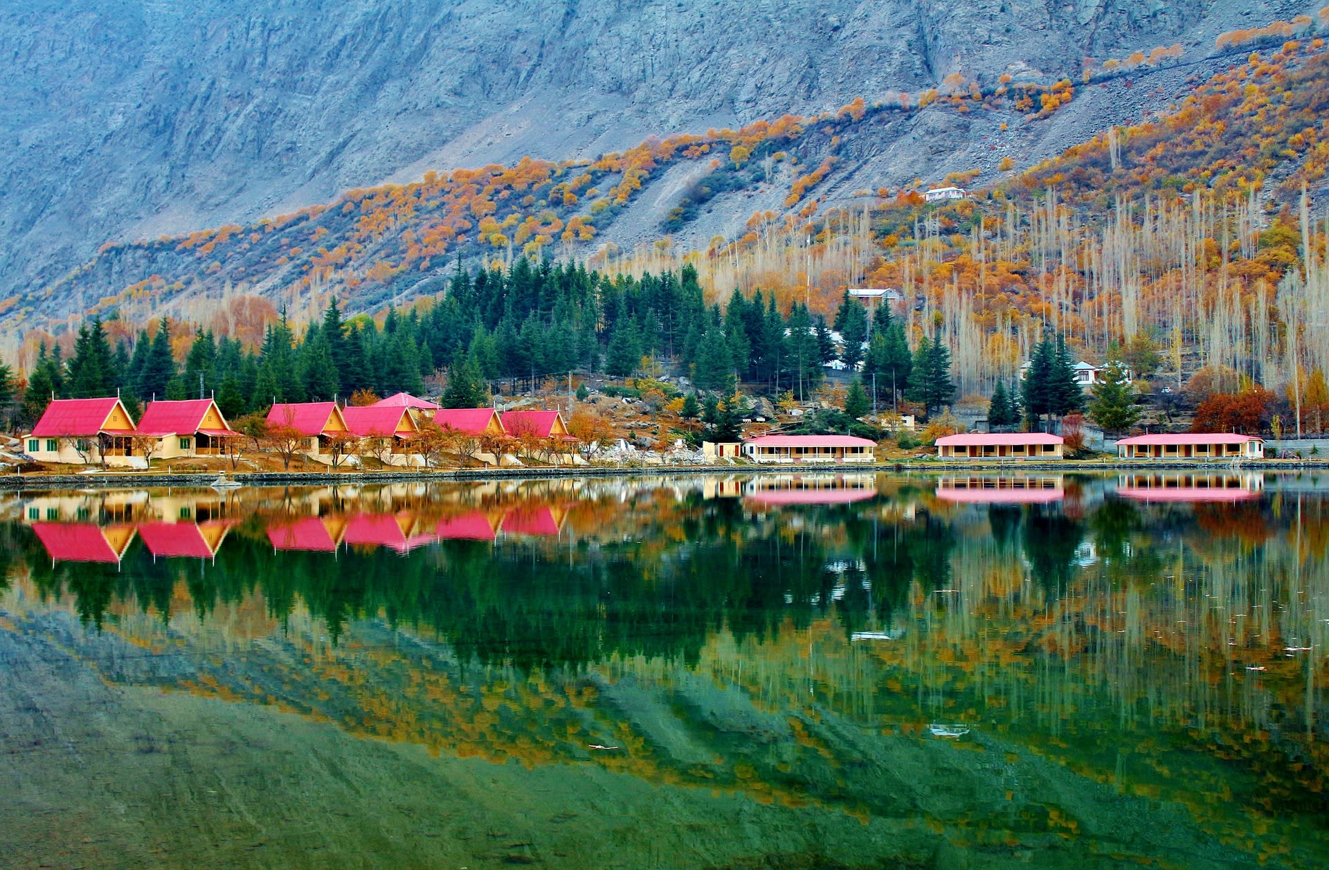 Tranquil Lake Shangrila (Lower Kachura Lake) with lush greenery and mountain backdrop near Skardu, Pakistan