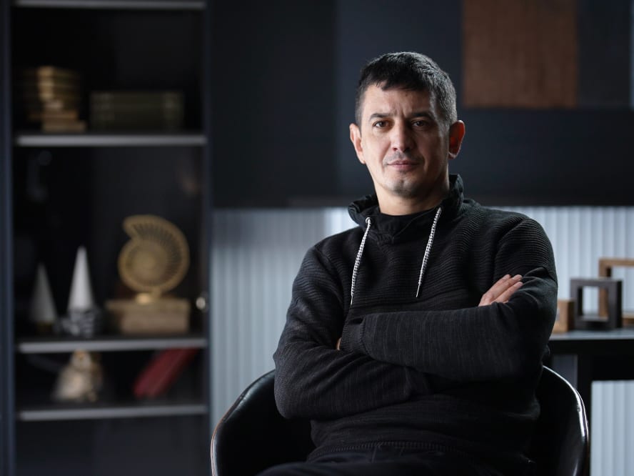 Съёмка рекламного ролика для корпоративного клиента — студия Александра Бондарева