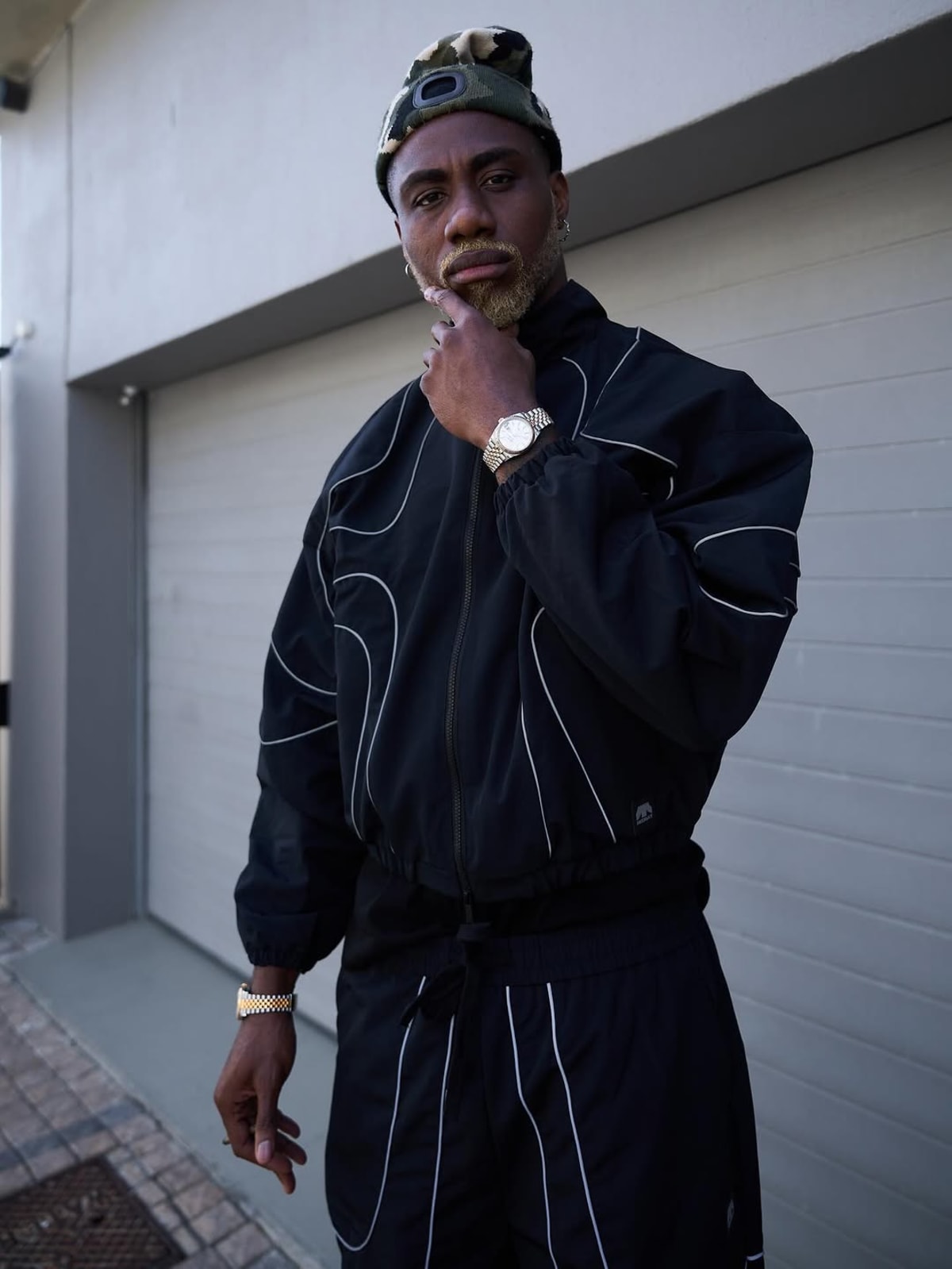 Make I no dey cemetery