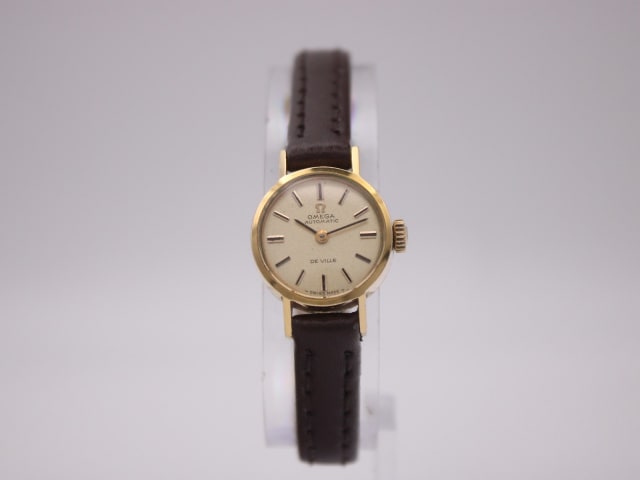 OMEGA DE VILLE — photo 1