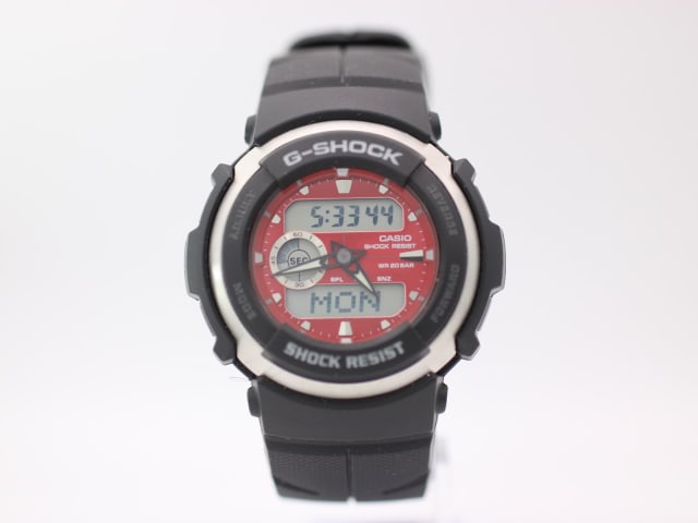 CASIO G-300 — photo 1