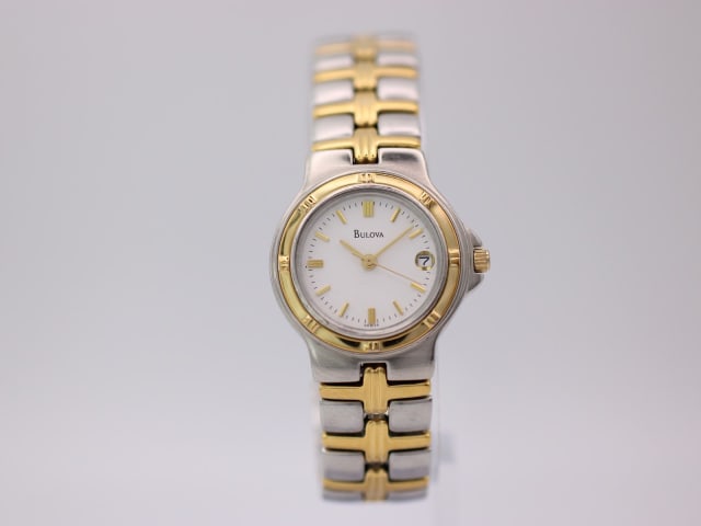 Bulova - photo 1