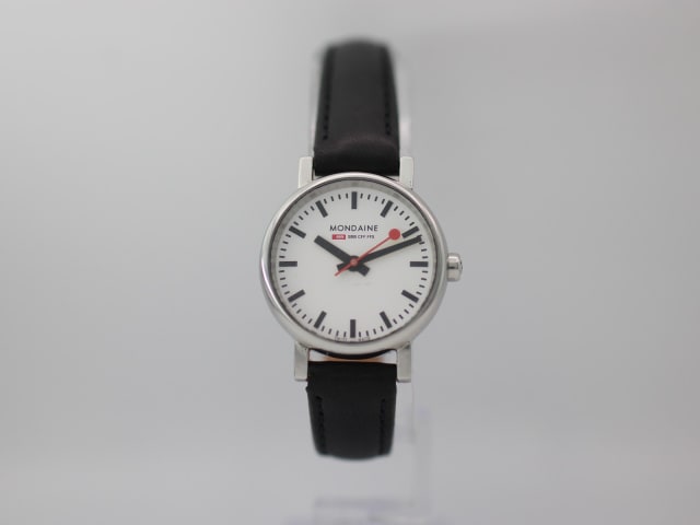 Mondaine Official Swiss Railways Watch photo 1