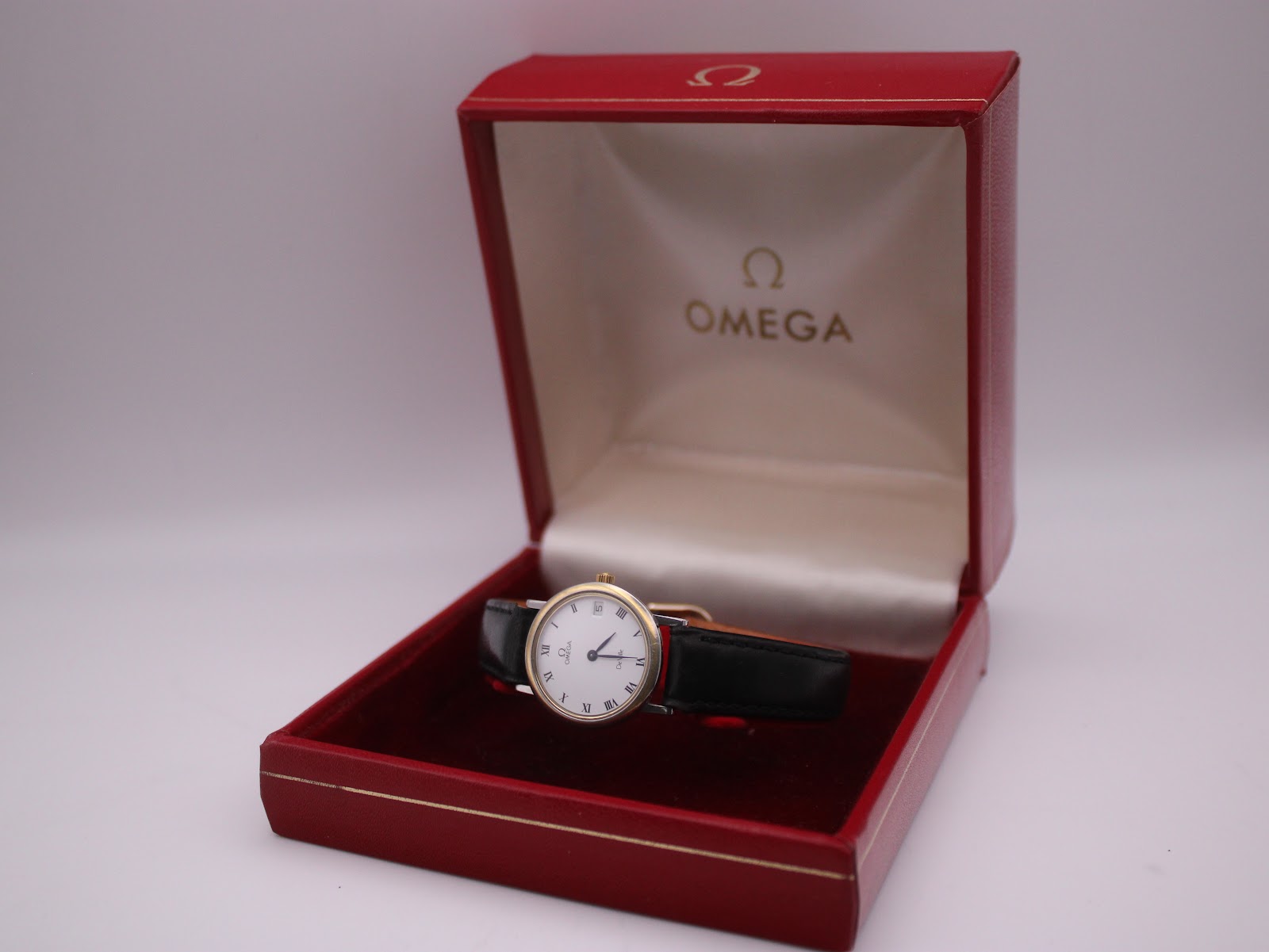 Omega de ville ladies watch, two-tone stainless steel with gold bezel, white roman dial, 1990s swiss quartz, original box photo 11