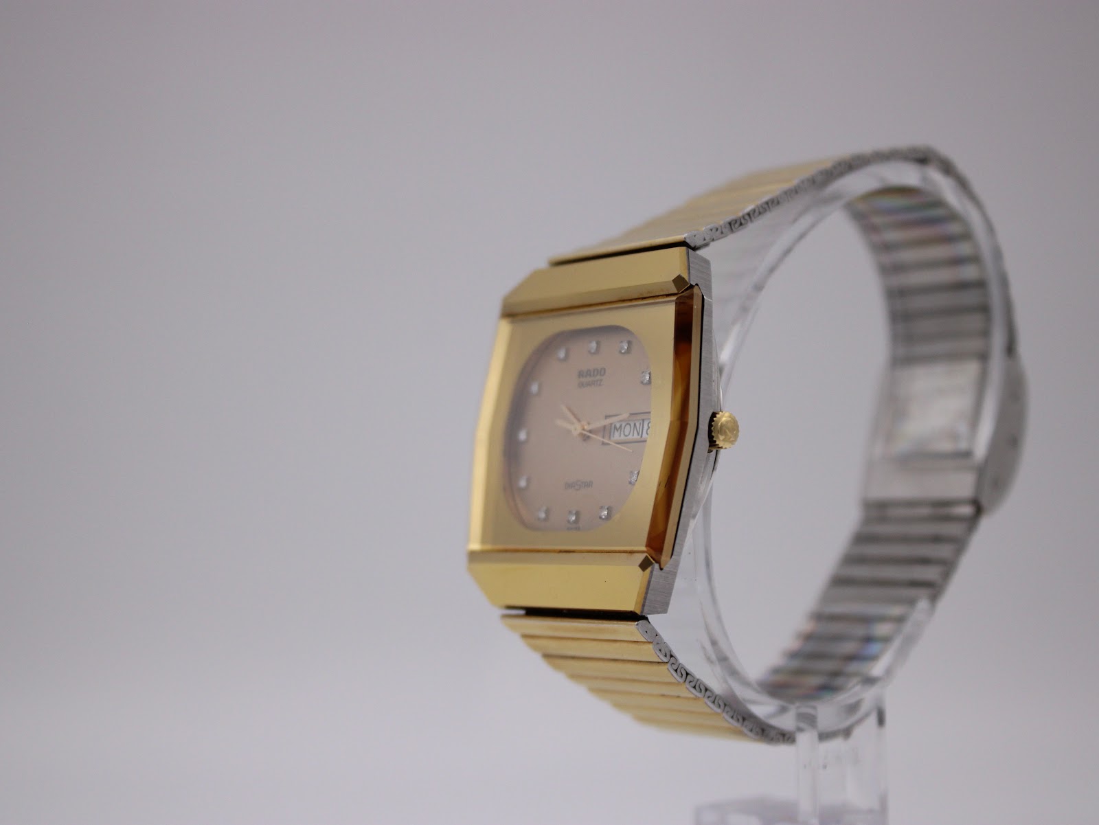 Rado Diastar watch in its original presentation box with papers and cloth.