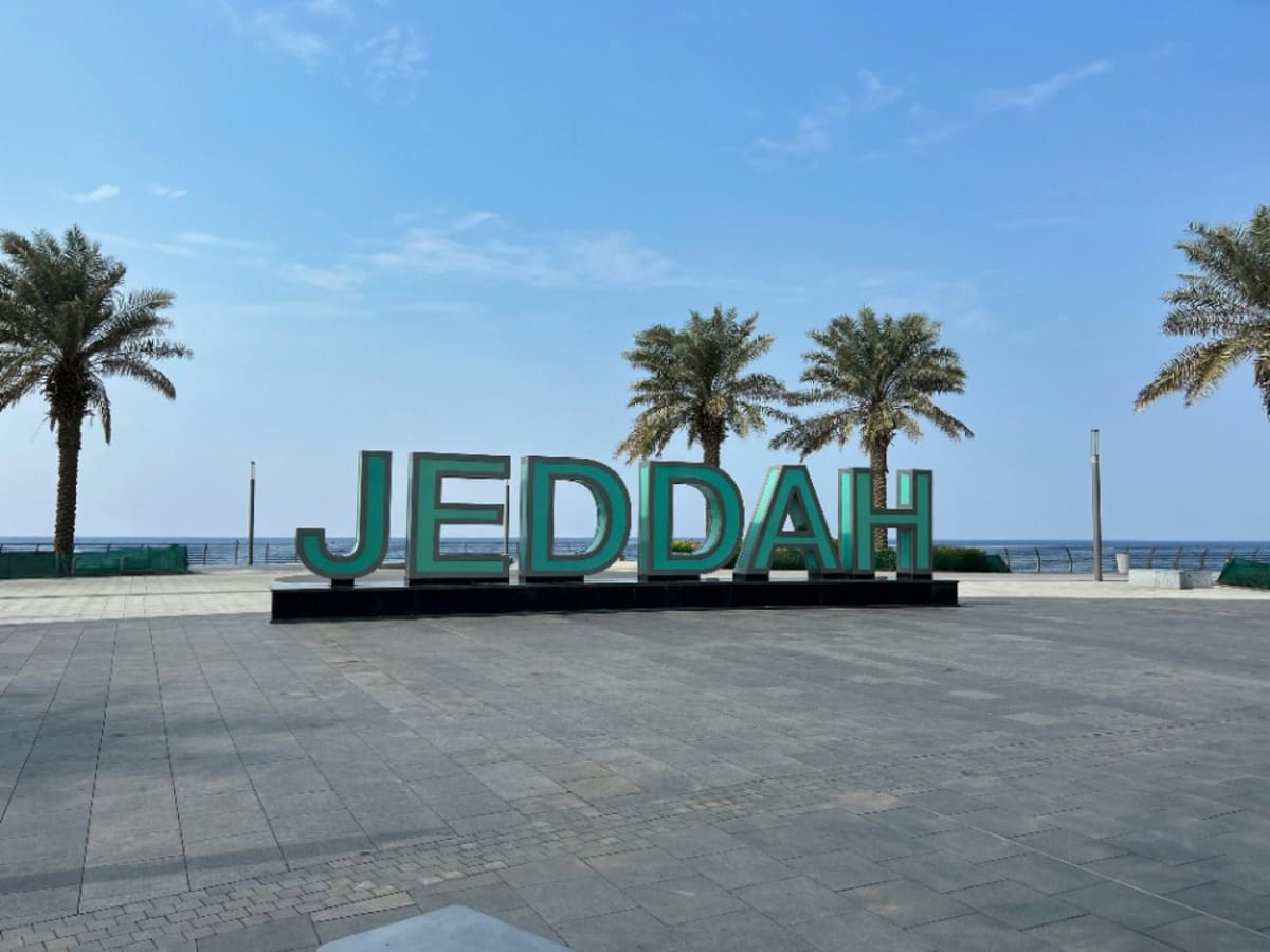 Dubai to Jeddah
