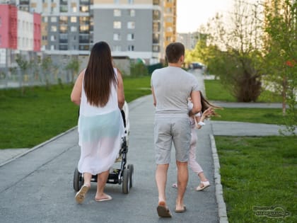 Не забыли вскочить на подножку: в Свердловской области создали оргкомитет Года семьи