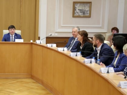 Участники стажировки для председателей представительных органов муниципальных образований обсудили вопросы формирования местных бюджетов и приведения уставов МО в соответствие с фе