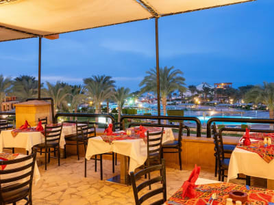 Restaurante Coral Breeze