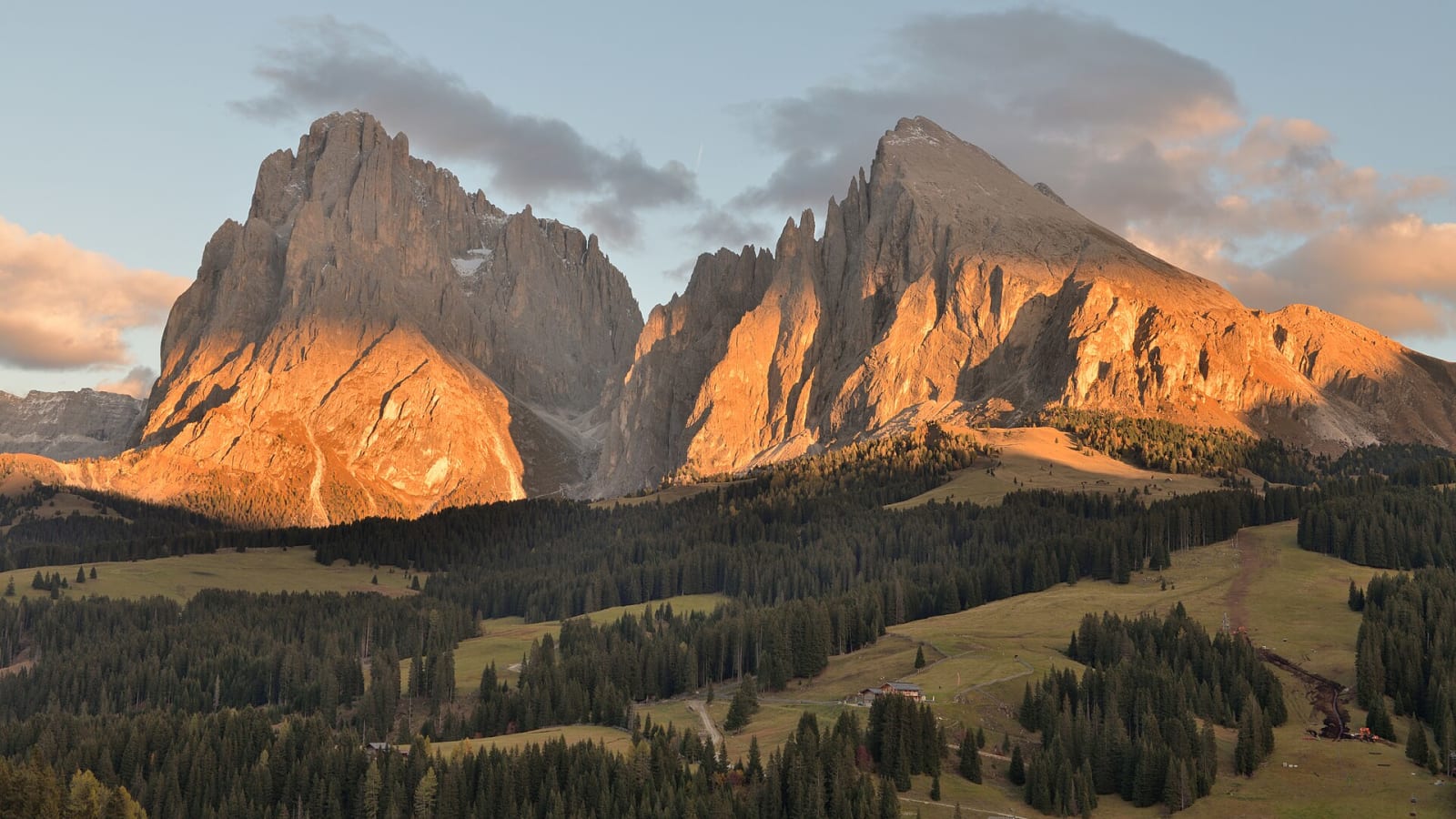 Alpe di Siusi / Seiser Alm — vista de la estación