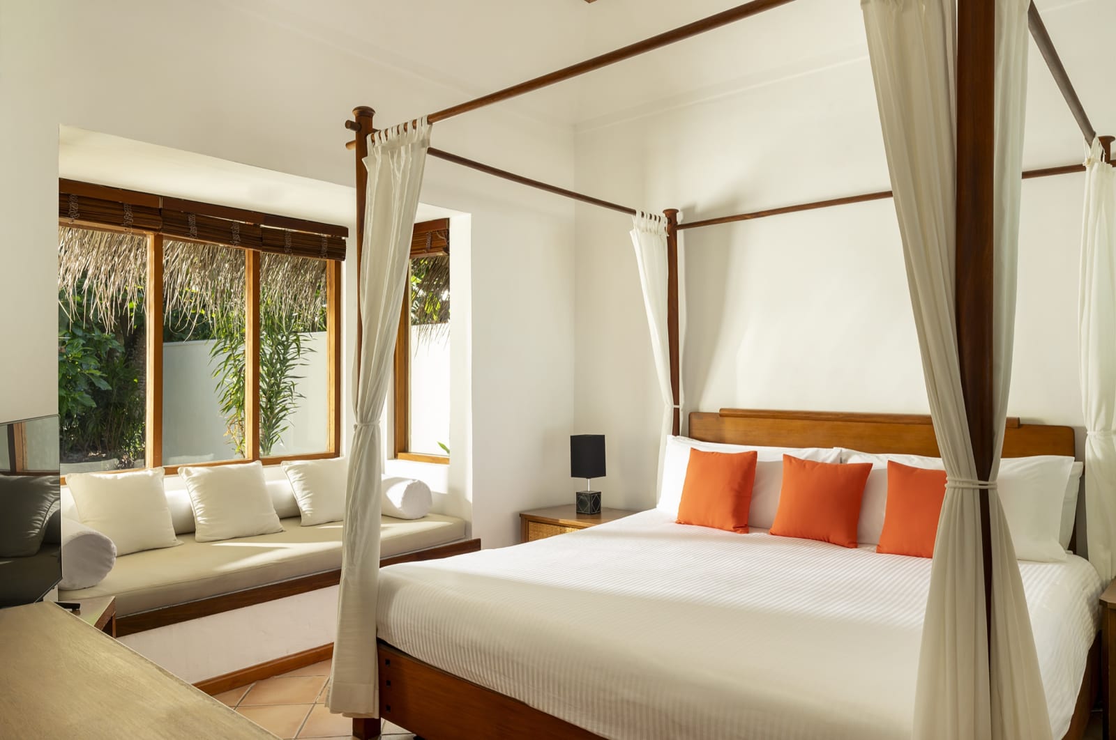 Deluxe Beach Villa