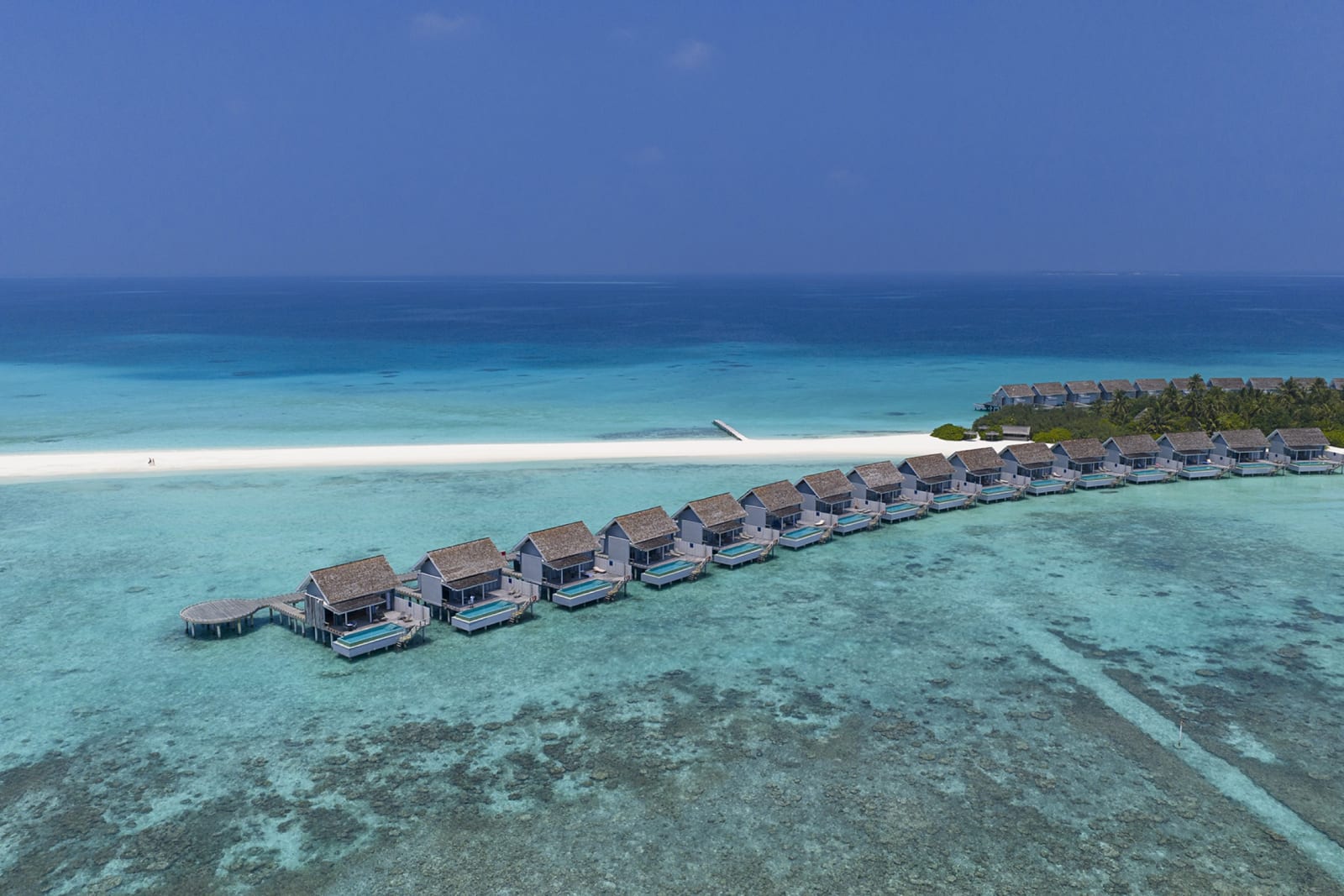 Niva Kuramathi — Thundi WV Sandbank DroneWide