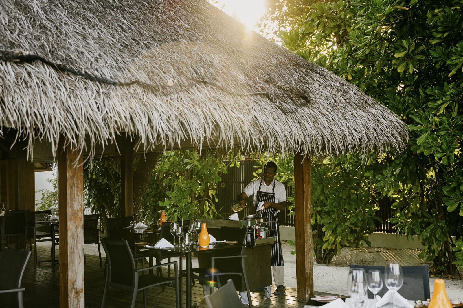 Niva Kuramathi — Dining Island BBQ Flambe