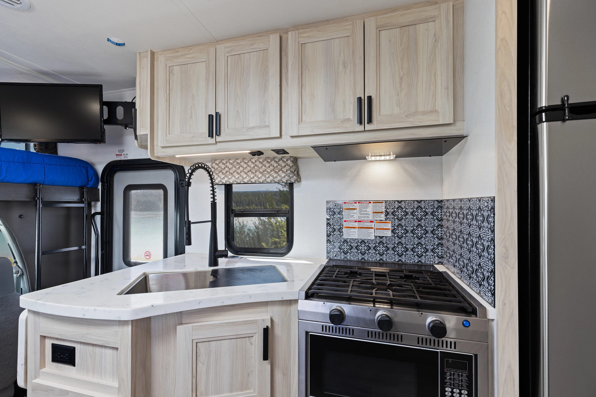 Cocina — CanaDream MH-B
